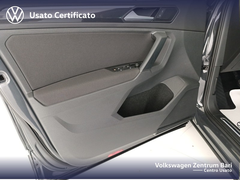 Volkswagen Tiguan 2.0 tdi life 122cv - 11