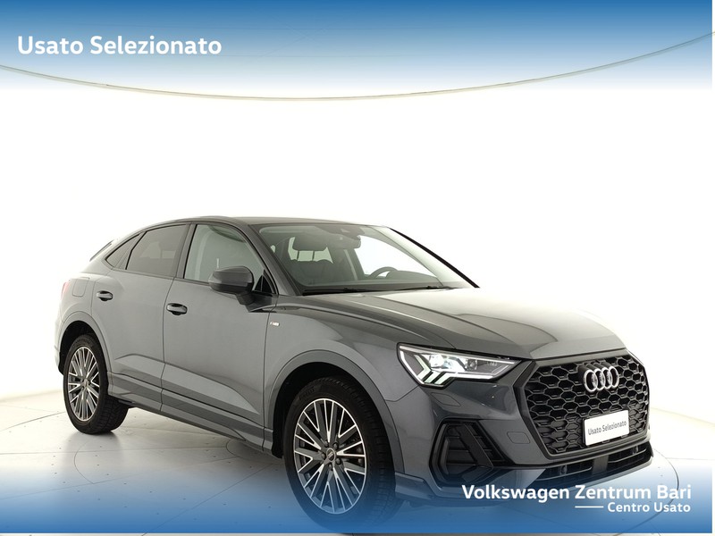 Audi Q3 sportback 35 2.0 tdi s line edition s-tronic - 4