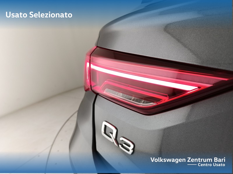 Audi Q3 sportback 35 2.0 tdi s line edition s-tronic - 17