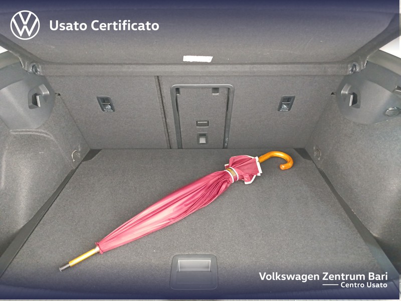 Volkswagen Golf 2.0 tdi life 115cv dsg - 17