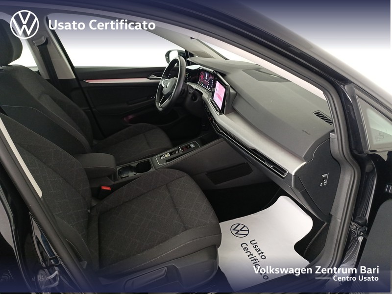 Volkswagen Golf 2.0 tdi life 115cv dsg - 19