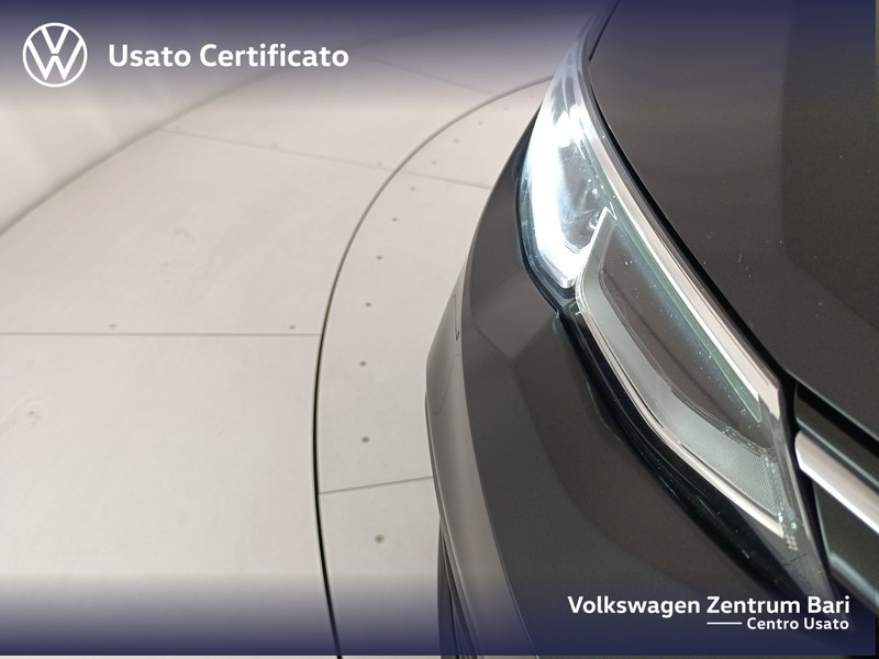 Volkswagen Golf 2.0 tdi life 115cv dsg - 20