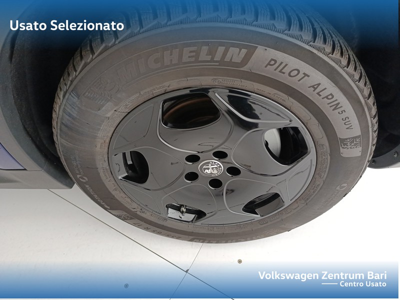 Alfa Romeo Stelvio 2.2 t sprint q4 190cv auto - 17