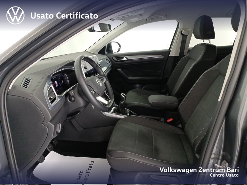 Volkswagen T-Roc 1.0 tsi style 110cv - 14