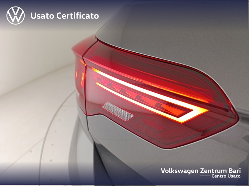 Volkswagen T-Roc 1.0 tsi style 110cv - 19