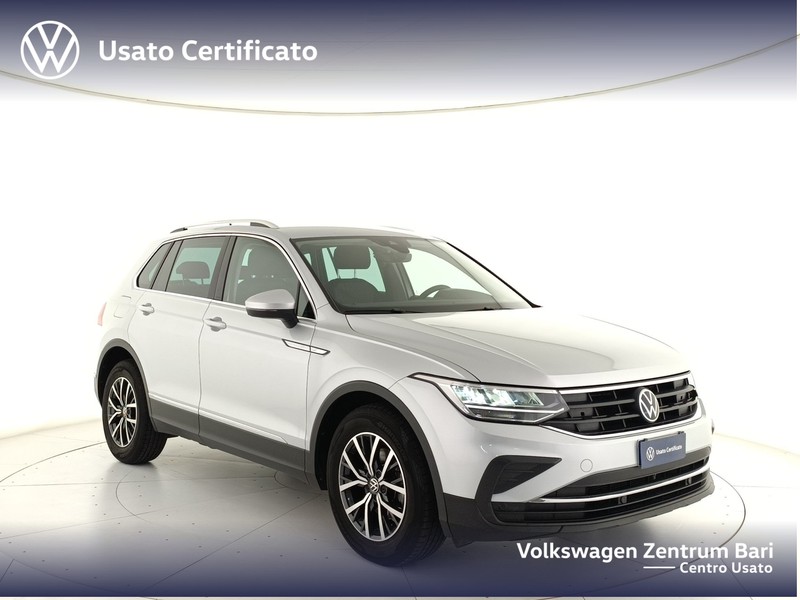 Volkswagen Tiguan 2.0 tdi life 150cv dsg - 4