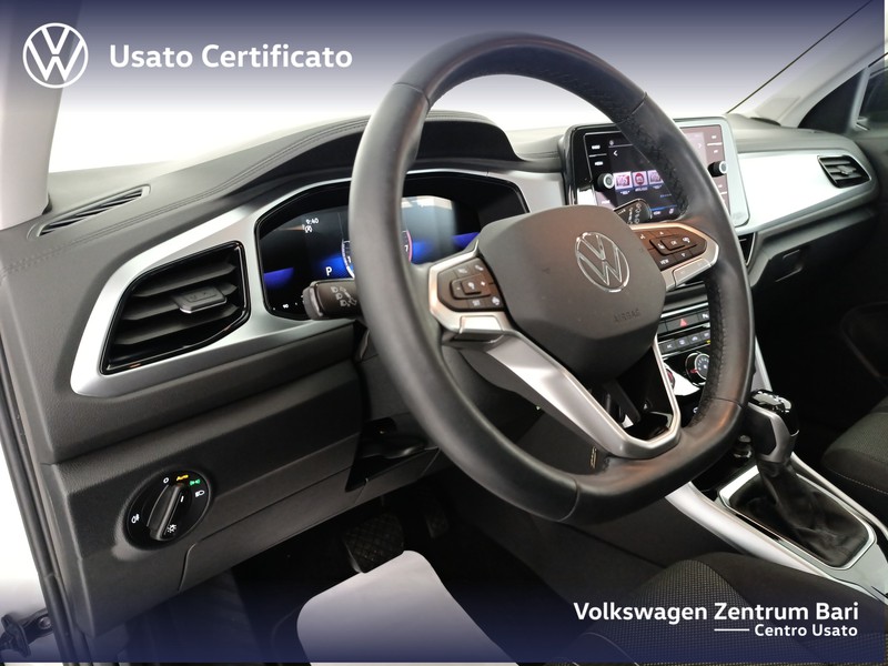 Volkswagen T-Roc 1.5 tsi life dsg - 13