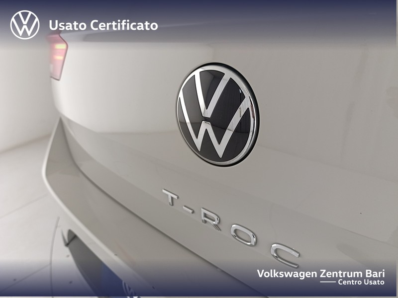 Volkswagen T-Roc 1.5 tsi life dsg - 18
