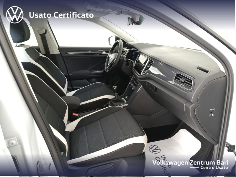 Volkswagen T-Roc 1.6 tdi advanced - 22