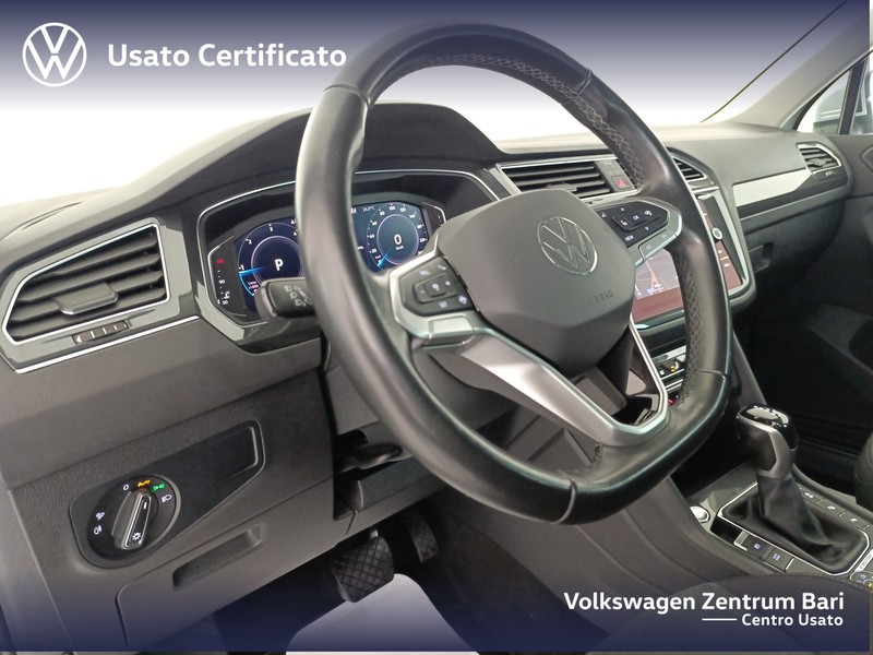 Volkswagen Tiguan 2.0 tdi elegance 4motion 200cv dsg - 12