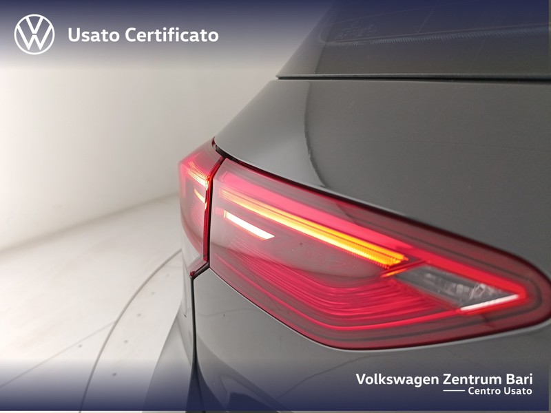 Volkswagen Golf 2.0 tdi life 115cv dsg - 17
