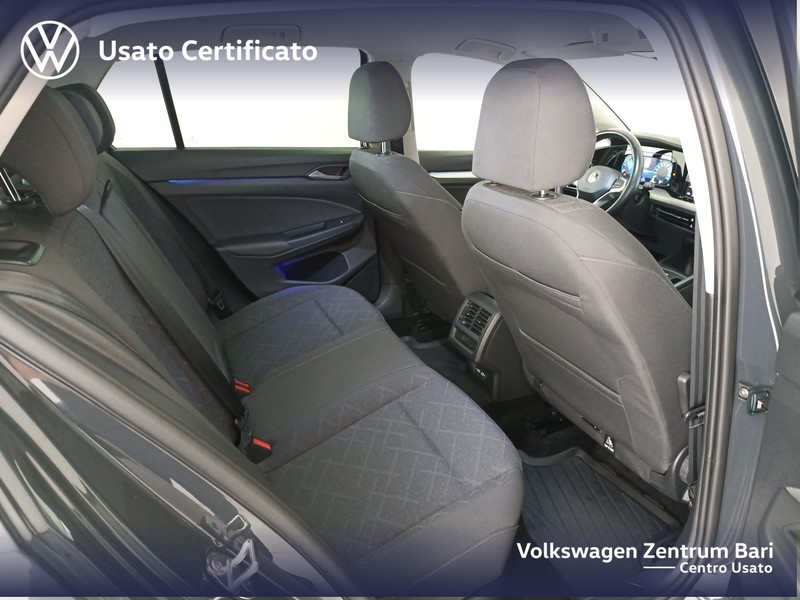 Volkswagen Golf 2.0 tdi life 115cv dsg - 19