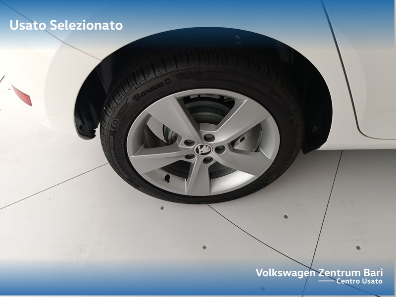 Skoda Fabia 1.0 mpi design edition 60cv my19 - 14