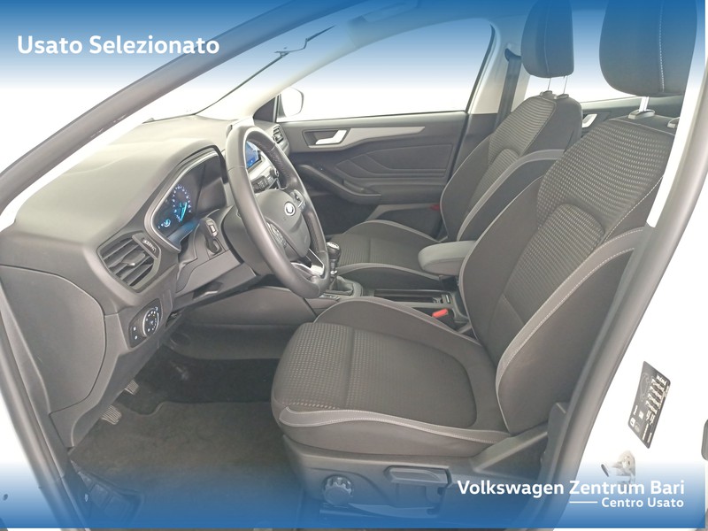 Ford Focus sw 1.5 ecoblue business 120cv - 11