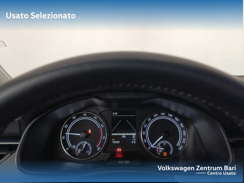 Skoda Scala 1.0 g-tec ambition 90cv - 9