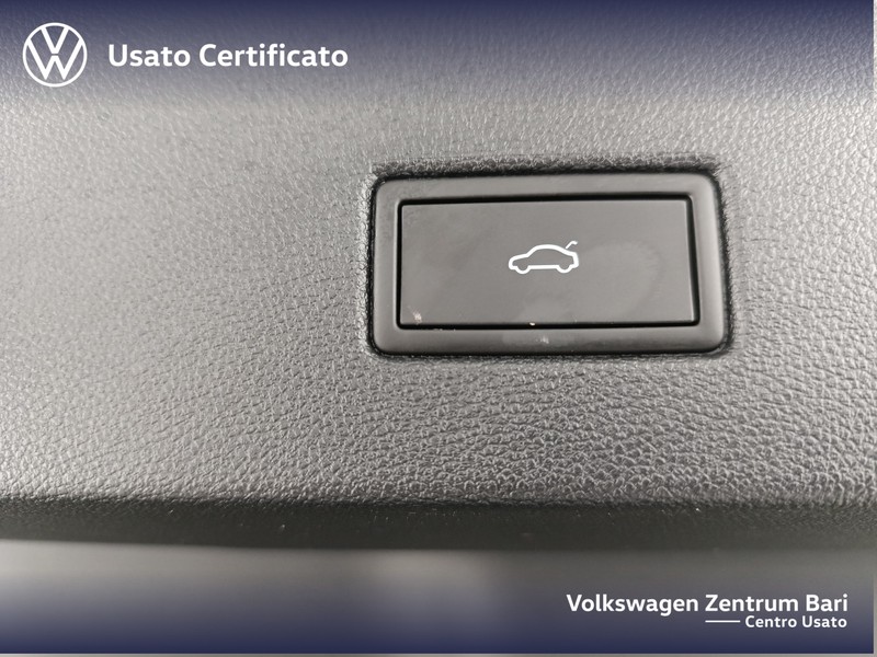Volkswagen T-Roc 2.0 tdi style 115cv - 21