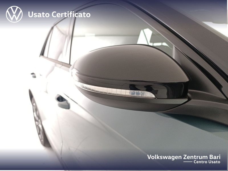 Volkswagen T-Roc 2.0 tdi style 115cv - 24