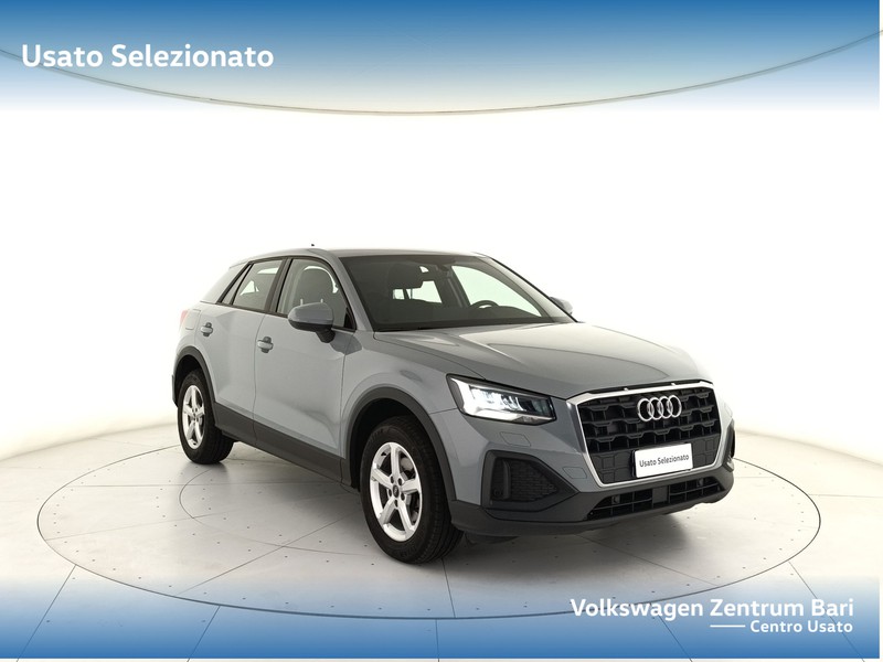 Audi Q2 30 2.0 tdi business s-tronic - 4