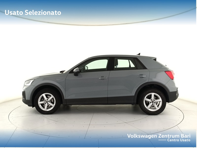 Audi Q2 30 2.0 tdi business s-tronic - 9