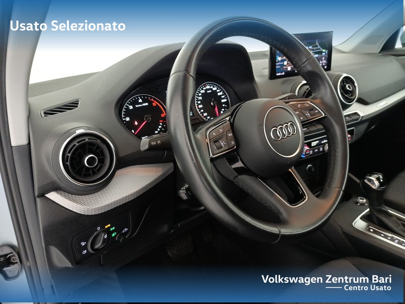 Audi Q2 30 2.0 tdi business s-tronic - 14