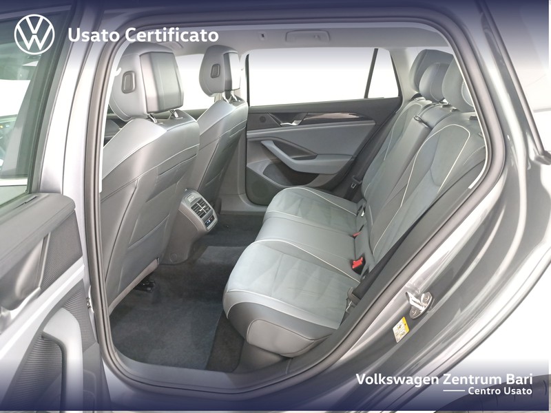 Volkswagen Passat 2.0 tdi scr business 150cv dsg - 17