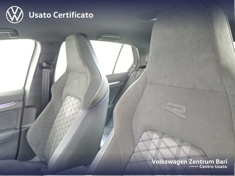 Volkswagen Golf 2.0 tdi r-line 150cv dsg - 14
