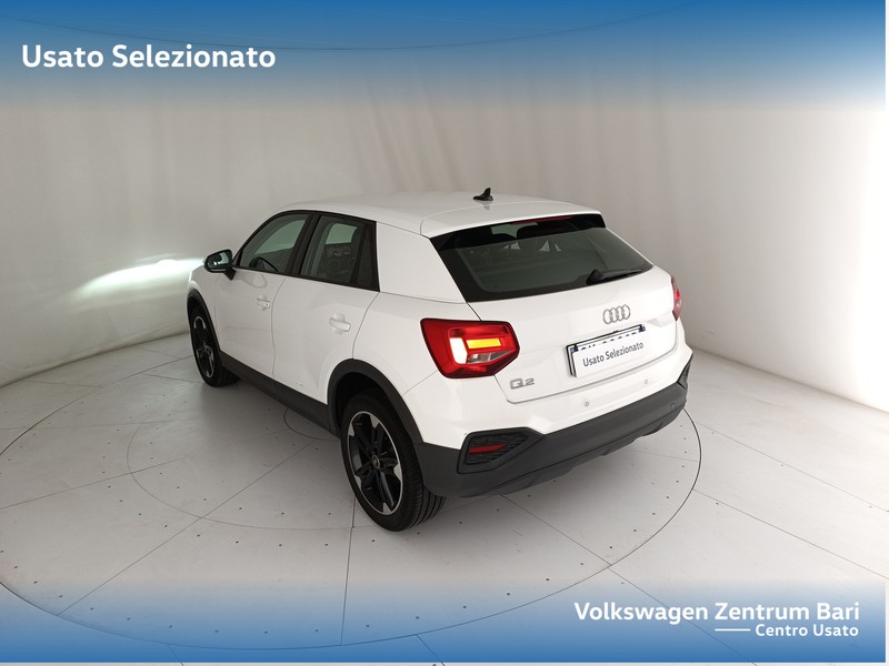 Audi Q2 30 2.0 tdi business s-tronic - 18