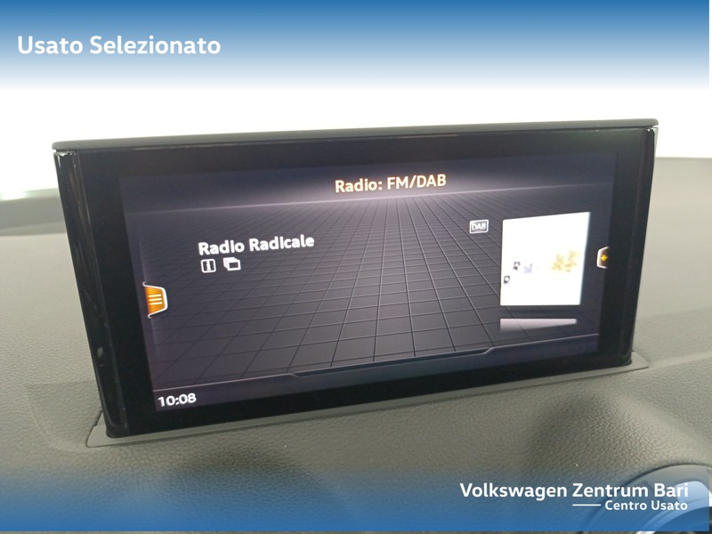 Audi Q2 30 2.0 tdi business - 10