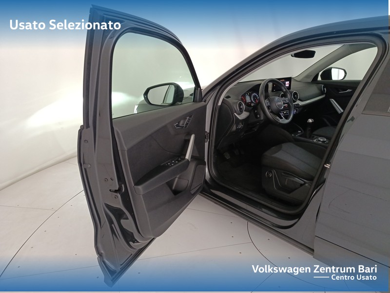 Audi Q2 30 2.0 tdi business - 12