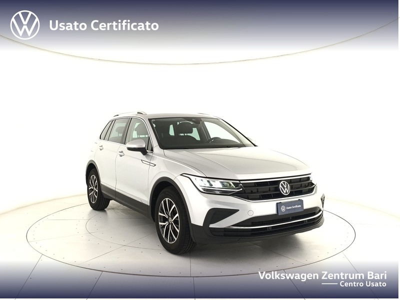 Volkswagen Tiguan 1.5 tsi life 130cv - 4