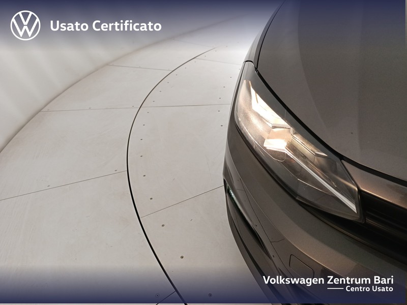 Volkswagen Polo 5p 1.0 tgi trendline 90cv my19 - 24