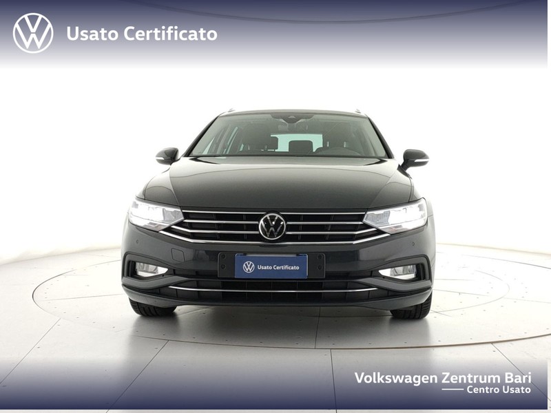 Volkswagen Passat variant 2.0 tdi business 122cv dsg - 3