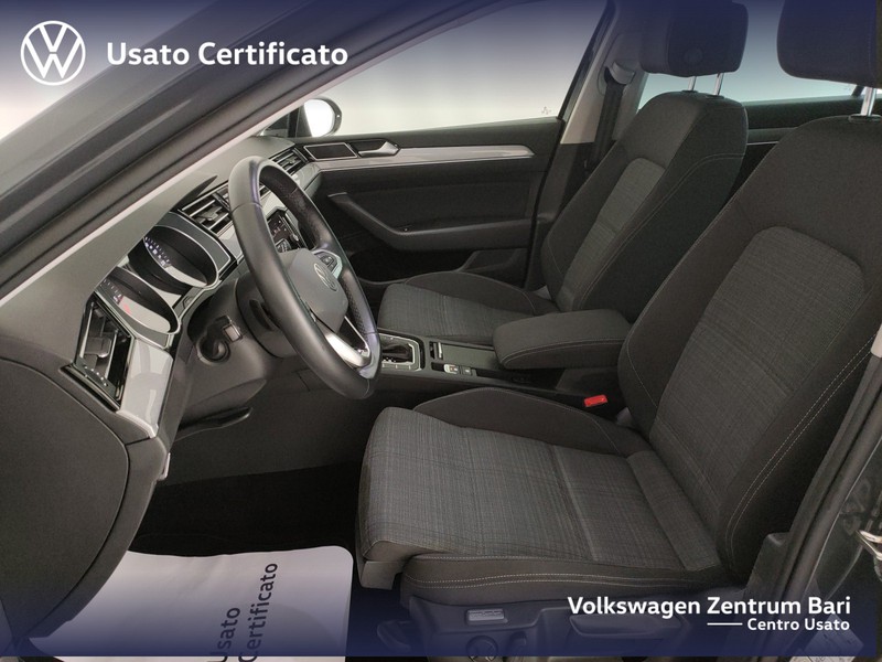 Volkswagen Passat variant 2.0 tdi business 122cv dsg - 12