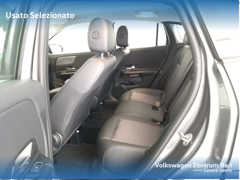 Mercedes GLA 200 d business extra auto - 15