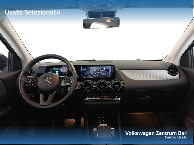 Mercedes GLA 200 d business extra auto - 16