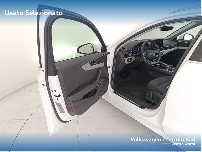 Audi A4 avant 30 2.0 tdi mhev business advanced 136cv s-tronic - 10