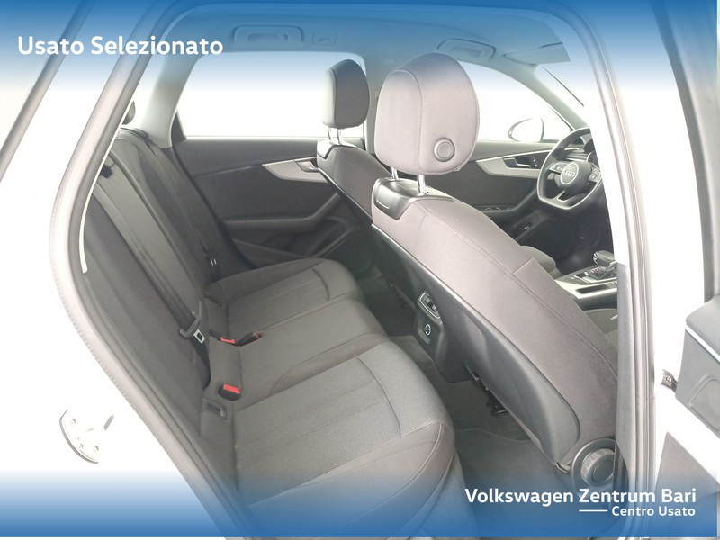 Audi A4 avant 30 2.0 tdi mhev business advanced 136cv s-tronic - 19
