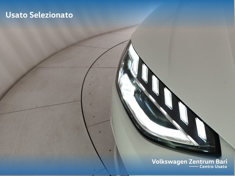 Audi A4 avant 30 2.0 tdi mhev business advanced 136cv s-tronic - 21