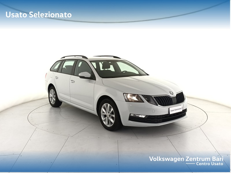 Skoda Octavia wagon 1.6 tdi ambition 115cv - 4