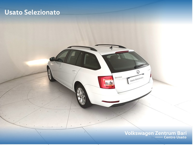 Skoda Octavia wagon 1.6 tdi ambition 115cv - 15