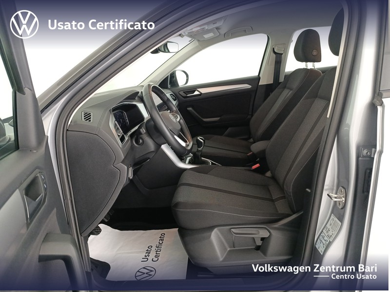 Volkswagen T-Roc 1.0 tsi life 110cv - 12