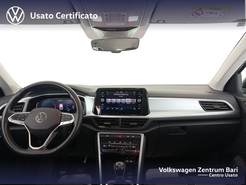Volkswagen T-Roc 1.0 tsi life 110cv - 16