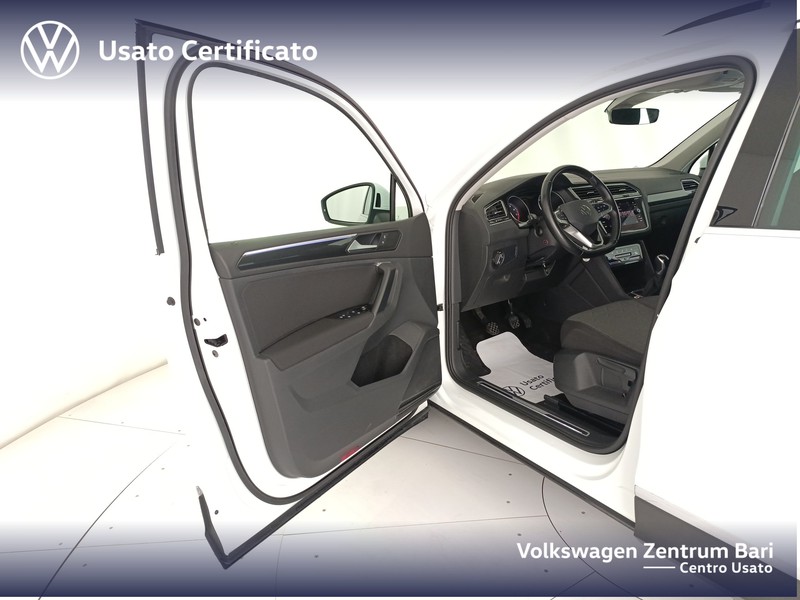 Volkswagen Tiguan 1.5 tsi life 130cv - 11