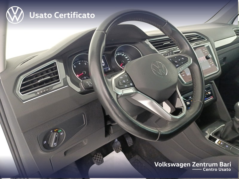 Volkswagen Tiguan 1.5 tsi life 130cv - 13