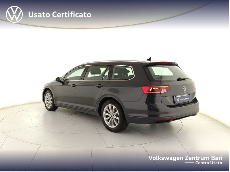 Volkswagen Passat variant 2.0 tdi business 122cv dsg - 6