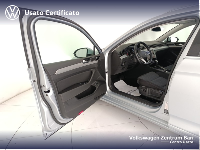 Volkswagen Passat variant 2.0 tdi business 150cv dsg - 11