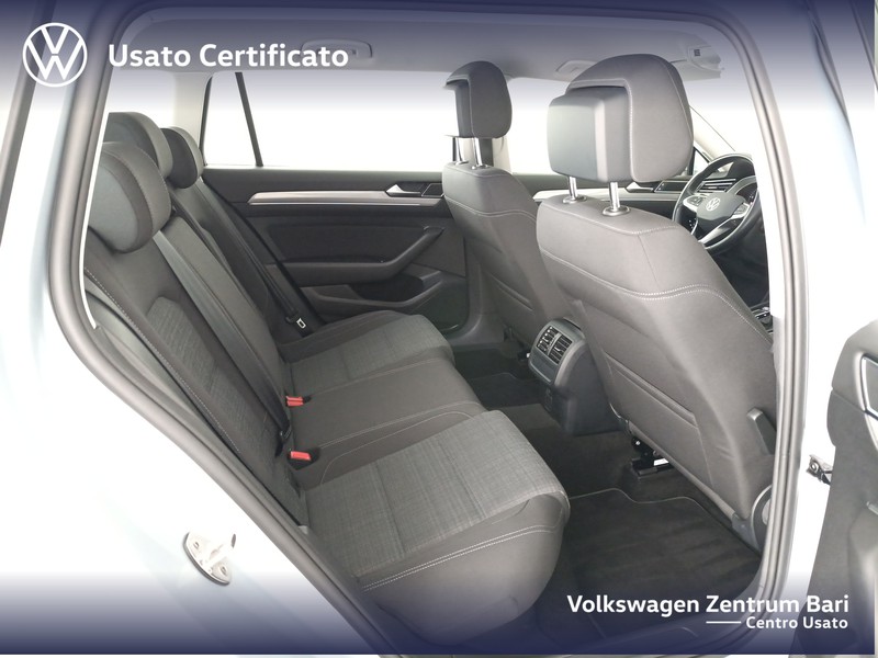 Volkswagen Passat variant 2.0 tdi business 150cv dsg - 19