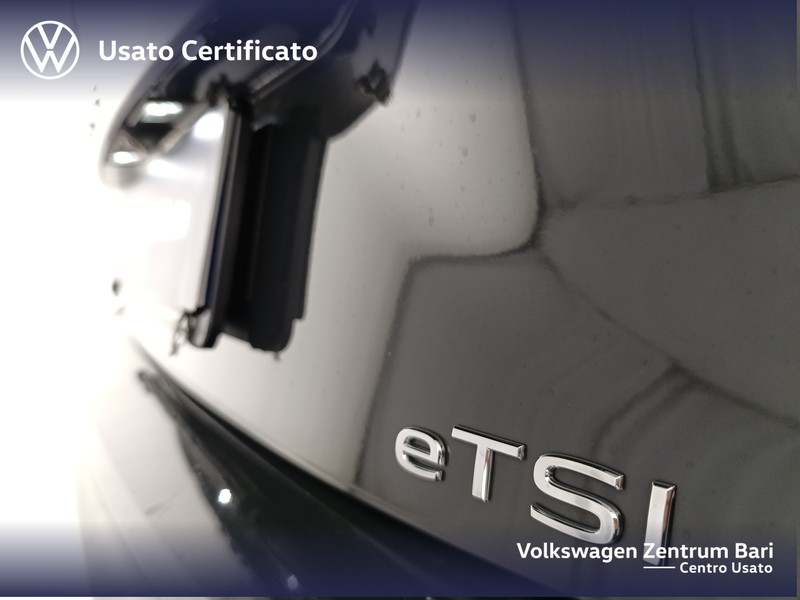 Volkswagen Golf variant 1.0 etsi evo life 110cv dsg - 20