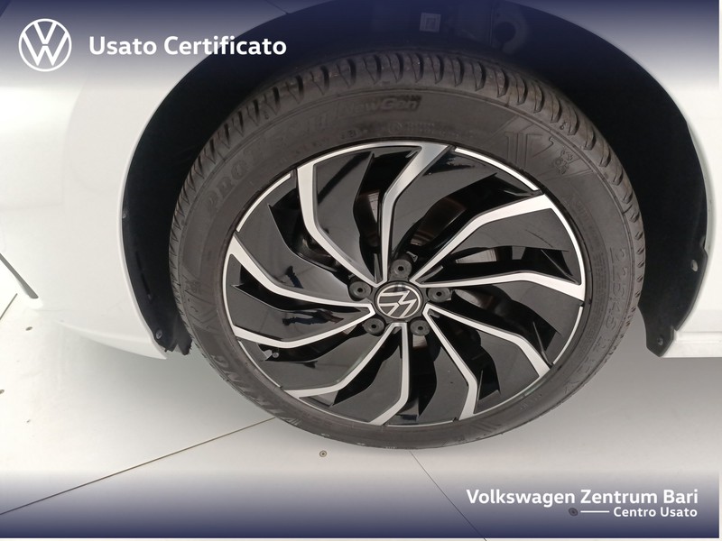 Volkswagen Golf 1.0 etsi evo life 110cv dsg - 16