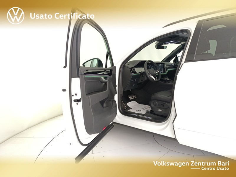 Volkswagen Touareg 3.0 v6 tdi scr r-line 286cv auto - 11